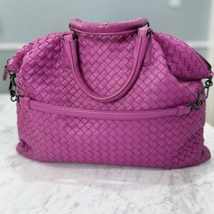 Authentic + Pristine Bottega Veneta Intrecciato Convertible Handbag